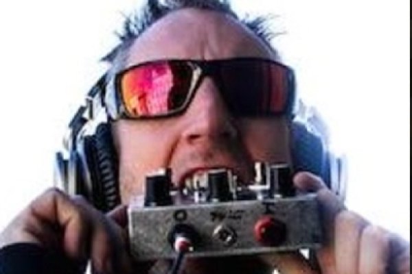 GOGBOT x Metropool: DJ GRASSHOPPER + CRYSTAL DISTORTION + CH4R20TTE